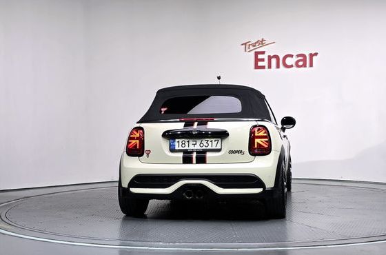 Mini Cooper Convertible Classic Third Generation — пробег 48 160 км — фото 4 из 5