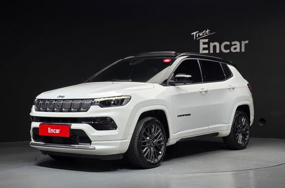 Jeep Compass S 2.4 AWD — пробег 27 358 км — фото 1 из 5