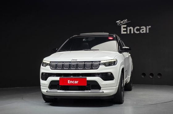 Jeep Compass S 2.4 AWD — пробег 27 358 км — фото 3 из 5
