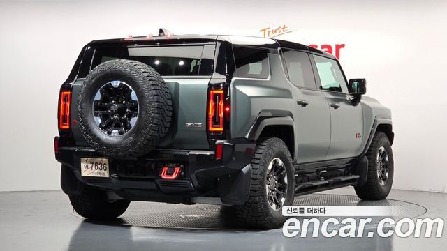 GMC Hummer EV e4WD — пробег 330 км — фото 2 из 5