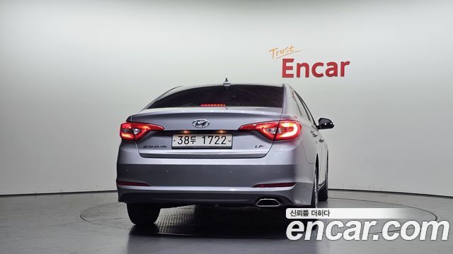 Hyundai Sonata LPI Premium — пробег 115 128 км — фото 4 из 5