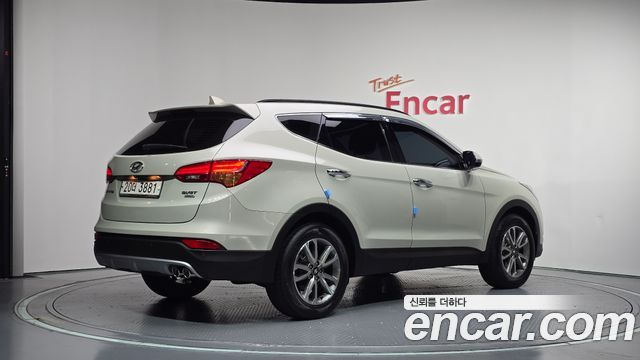 Hyundai Santafe Diesel(e-VGT) 2.2 4WD Premium — пробег 178 399 км — фото 2 из 5