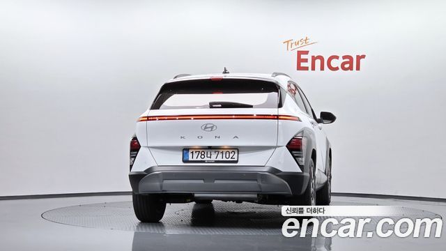Hyundai Kona из Кореи Encar