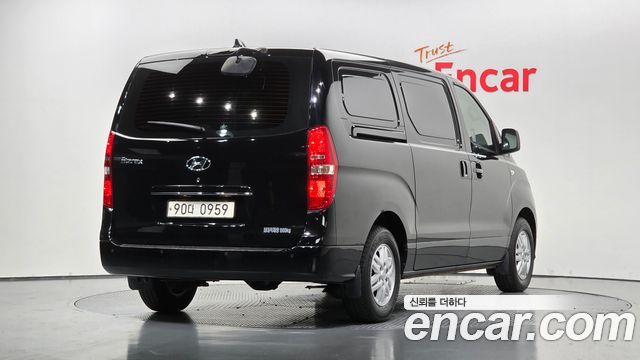 Hyundai Starex из Кореи Encar