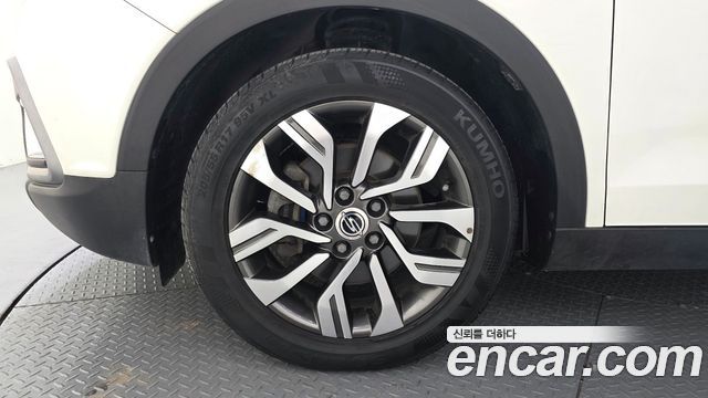 Ssangyong TIBOLI из Кореи Encar