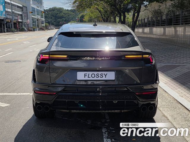 Lamborghini Urus 4.0 V8 S — пробег 22 463 км — фото 4 из 5