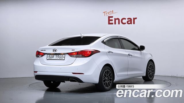 Hyundai AVANTE из Кореи Encar