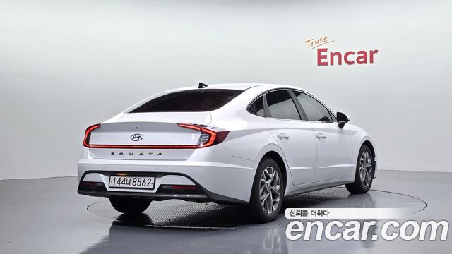 Hyundai Sonata 2.0 Premium — пробег 150 784 км — фото 2 из 5