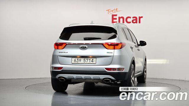 Kia Sportage Diesel 2WD Prestige — пробег 106 925 км — фото 4 из 5
