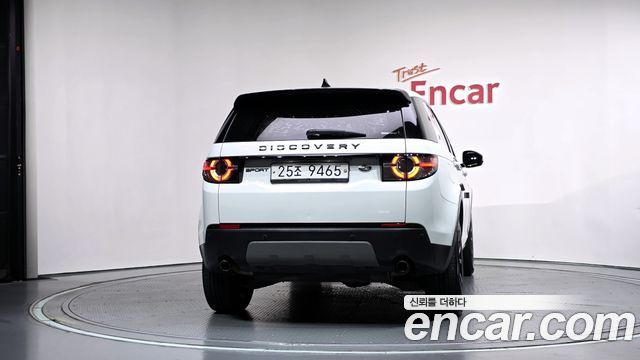 Land Rover Discovery Sport 2.0 TD4 SE (150PS) — пробег 115 674 км — фото 4 из 5