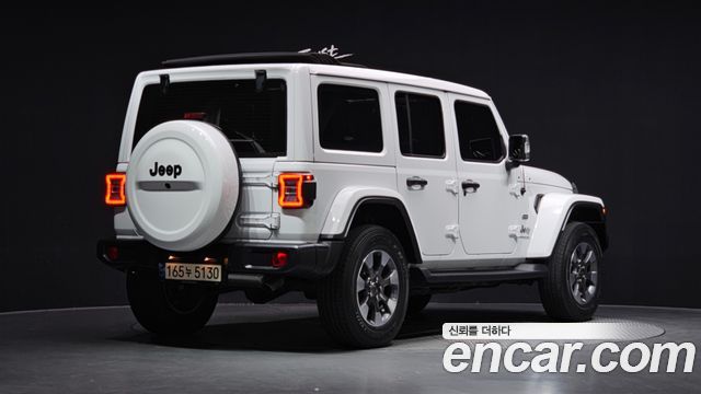 Jeep Wrangler 2.0 Overland Power Top 4Door — пробег 31 522 км — фото 2 из 5