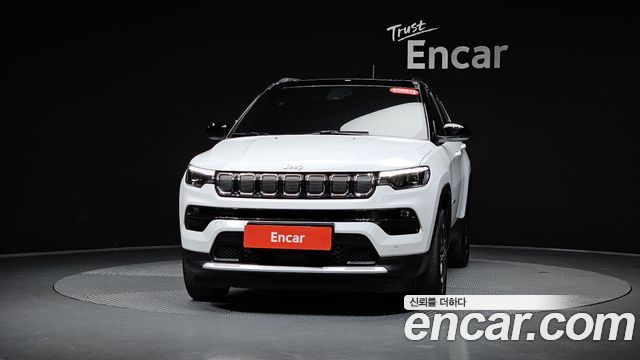 Jeep Compass 2.4 Limitied AWD — пробег 15 692 км — фото 3 из 5