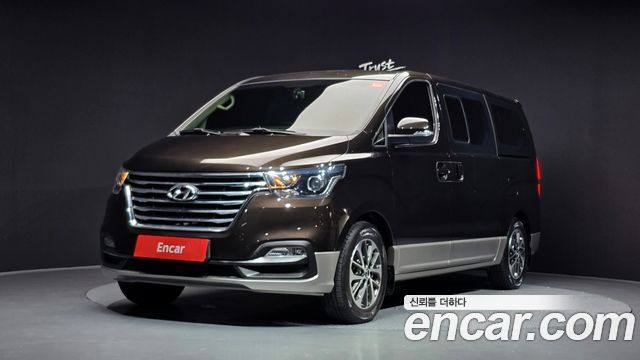 Hyundai Starex Urban 9-Seater Exclusive — пробег 37 190 км — фото 1 из 5