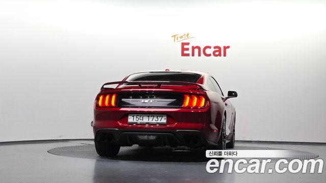 Ford Mustang GT Coupe — пробег 109 901 км — фото 4 из 5