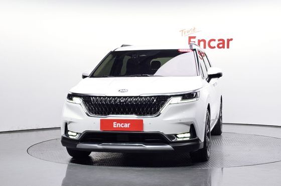Kia Carnival Diesel 9-Seater Signature — пробег 63 296 км — фото 3 из 5