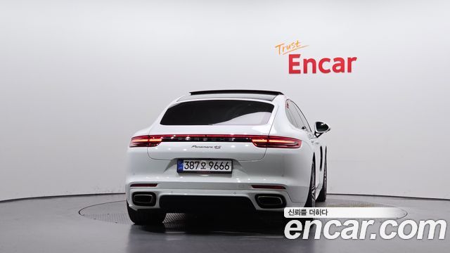 Porsche Panamera 3.0 AWD — пробег 54 073 км — фото 4 из 5