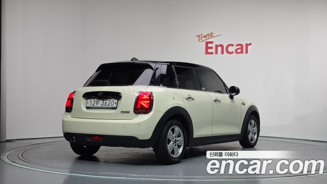 Mini Cooper из Кореи Encar