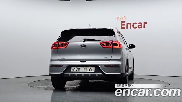 Kia Niro из Кореи Encar