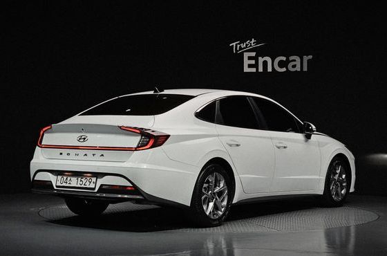 Hyundai Sonata 2.0 Smart — пробег 72 934 км — фото 2 из 5