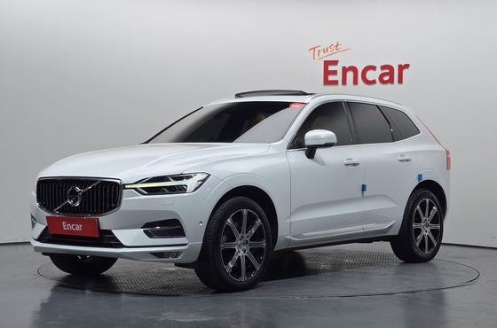 Volvo XC60 D5 Inscription — пробег 69 312 км — фото 1 из 5