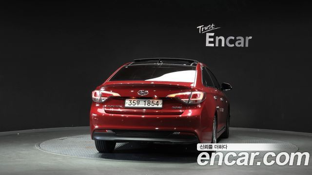 Hyundai Sonata 2.0 HEV Premium — пробег 86 466 км — фото 4 из 5