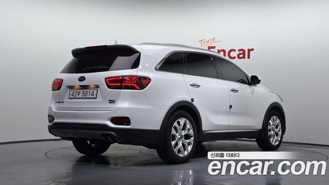 Kia Sorento Diesel 2.2 4WD Master Special — пробег 81 627 км — фото 2 из 5
