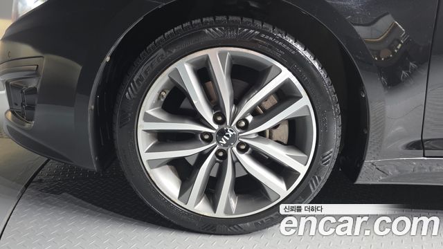 Kia K5 из Кореи Encar