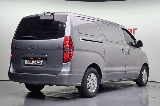 Hyundai Starex Van 3-Seater Smart — пробег 119 982 км — фото 2 из 5