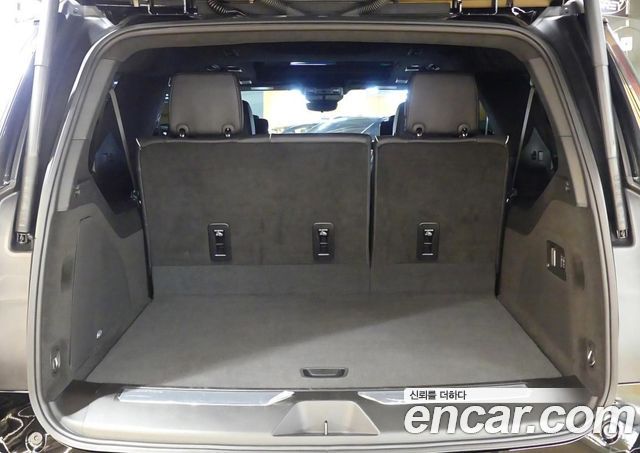 Cadillac Escalade 6.2 ESV ESV Sports Platinum — пробег 9 675 км — фото 4 из 5