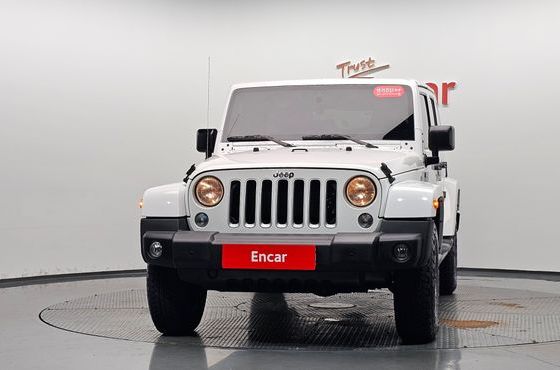 Jeep Wrangler 3.6 Sahara 4Door — пробег 66 816 км — фото 3 из 5