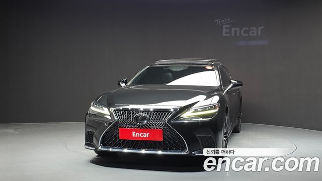 Lexus LS 3.5 Luxury AWD — пробег 59 743 км — фото 3 из 5