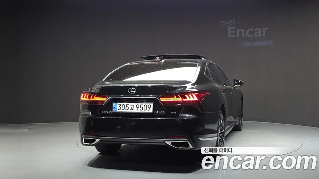 Lexus LS 3.5 Luxury AWD — пробег 59 743 км — фото 4 из 5