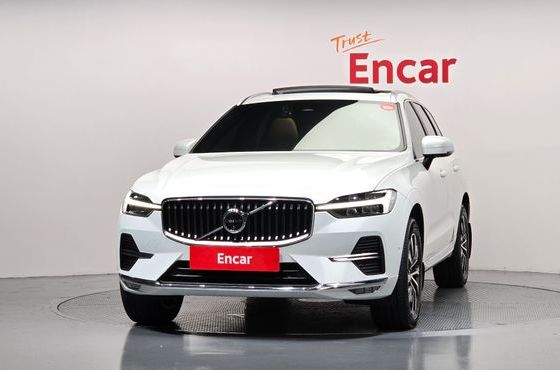 Volvo XC60 B5 Ultimate Bright — пробег 41 396 км — фото 3 из 5