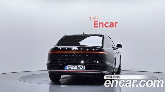 Hyundai Grandeur из Кореи Encar