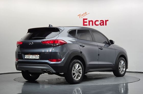 Hyundai Tucson Diesel 2.0 2WD Style Special — пробег 99 696 км — фото 2 из 5