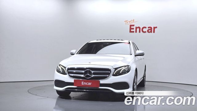 Mercedes-Benz E-Class из Кореи Encar