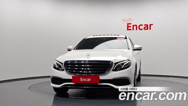 Mercedes-Benz E-Class из Кореи Encar