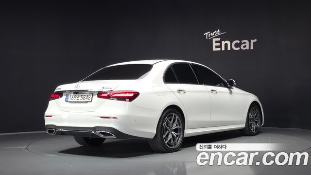 Mercedes-Benz E-Class из Кореи Encar