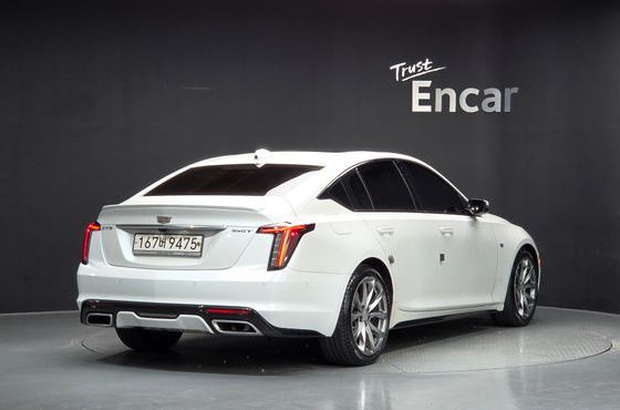Cadillac CT5 2.0 Sport — пробег 95 544 км — фото 2 из 5