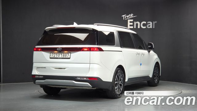 Kia Carnival Diesel 11-Seater Prestige — пробег 123 243 км — фото 2 из 5