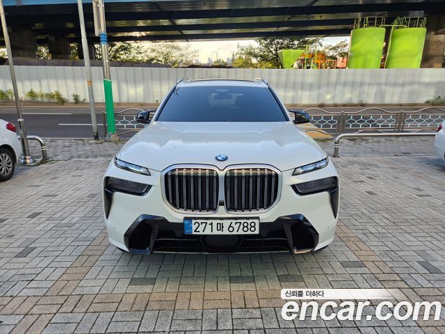 BMW X7 xDrive 40i M Sport 6STR — пробег 18 715 км — фото 3 из 5