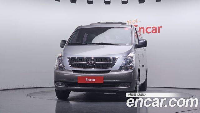 Hyundai Starex 11-Seater Wagon HVX VIP PACK — пробег 167 546 км — фото 3 из 5