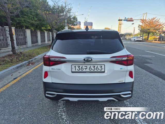 Kia Seltos Diesel 1.6 4WD Prestige — пробег 204 204 км — фото 4 из 5