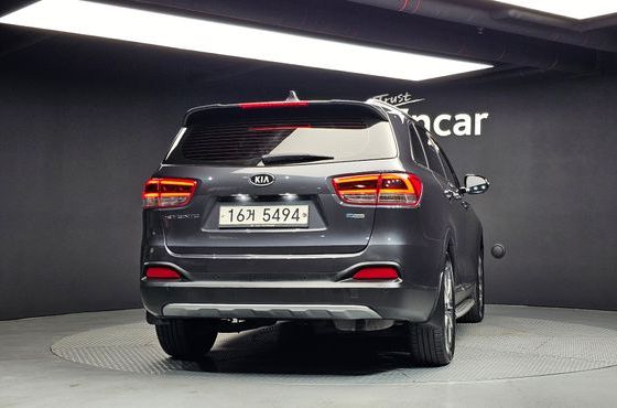 Kia Sorento Diesel 2.0 2WD Noblesse Special — пробег 186 162 км — фото 4 из 5