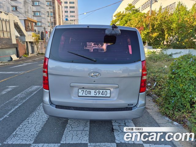 Hyundai Starex 12-Seater Wagon CVX Deluxe — пробег 222 085 км — фото 5 из 5