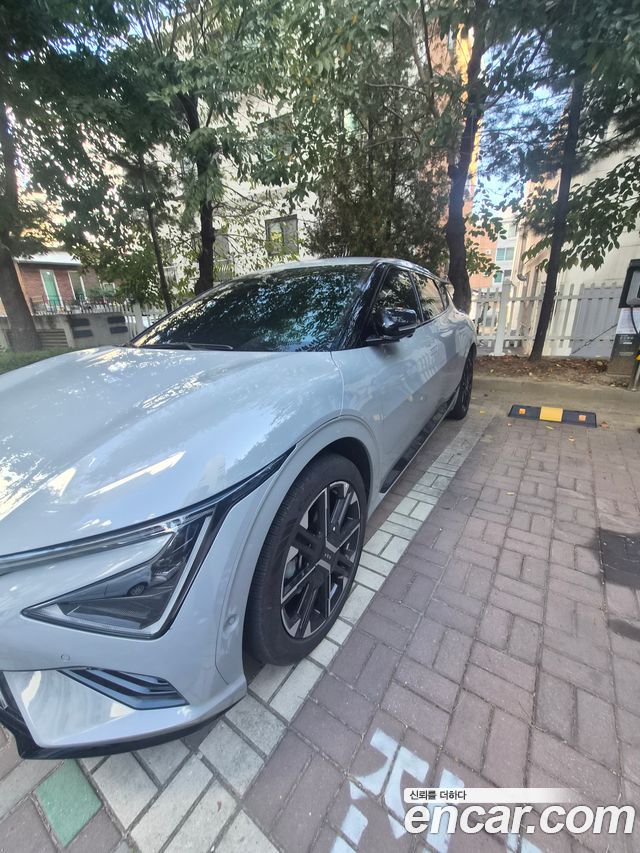 Kia EV6 Long Range 2WD GT Line — пробег 41 000 км — фото 3 из 5