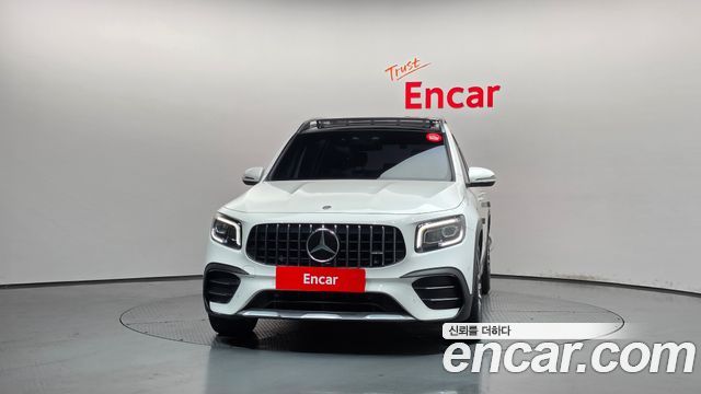Mercedes-Benz GLB-Class AMG GLB35 4MATIC — пробег 102 734 км — фото 3 из 5