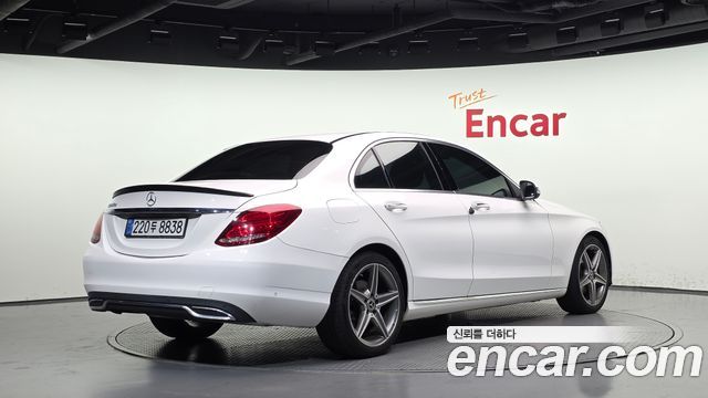 Mercedes-Benz C-Class из Кореи Encar
