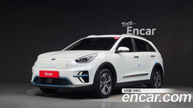 Kia Niro Noblesse — пробег 21 150 км — фото 1 из 5