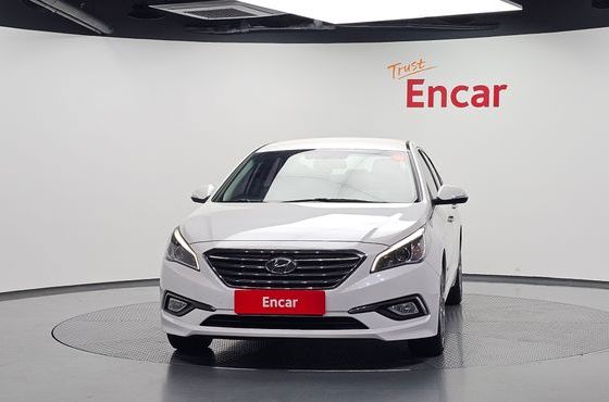 Hyundai Sonata 2.0 Smart — пробег 122 731 км — фото 3 из 5